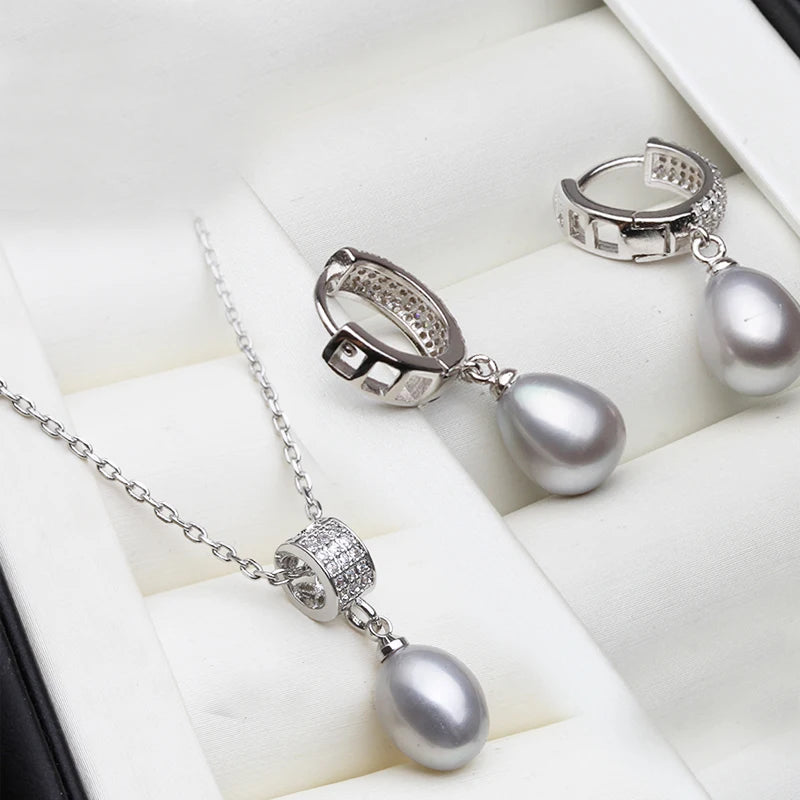 Exquisite Freshwater Pearl Necklace and Earring Set in 925 Silver - The Ultimate Luxury Gift for Her on Birthdays and Special Occasions